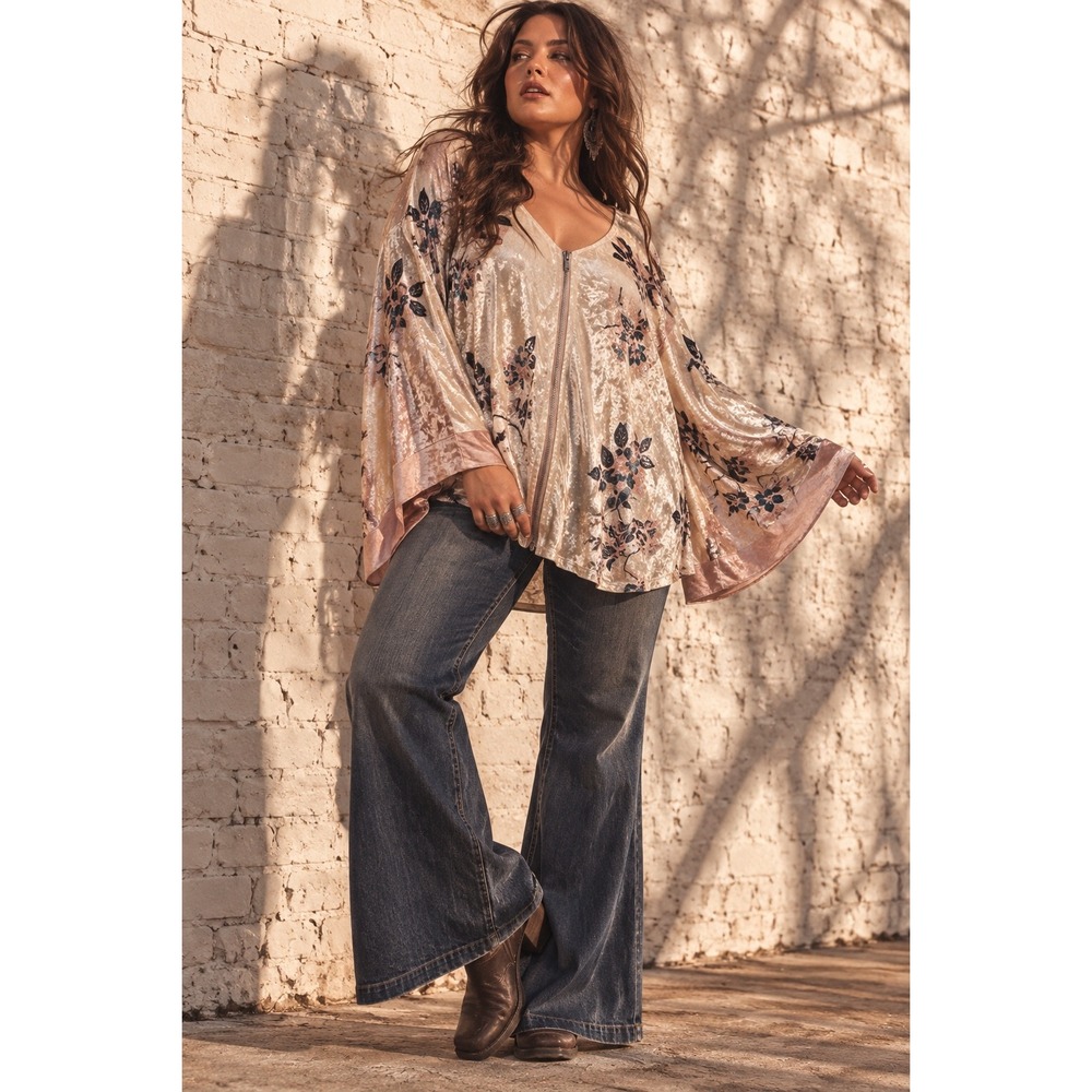 Maurices Cream Velvet Floral Zip Front Kimono Top Boho Oversized Large